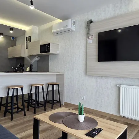 Q Max Dwupokojowy Z Garażem Gratis, Manufaktura, Fv Apartament